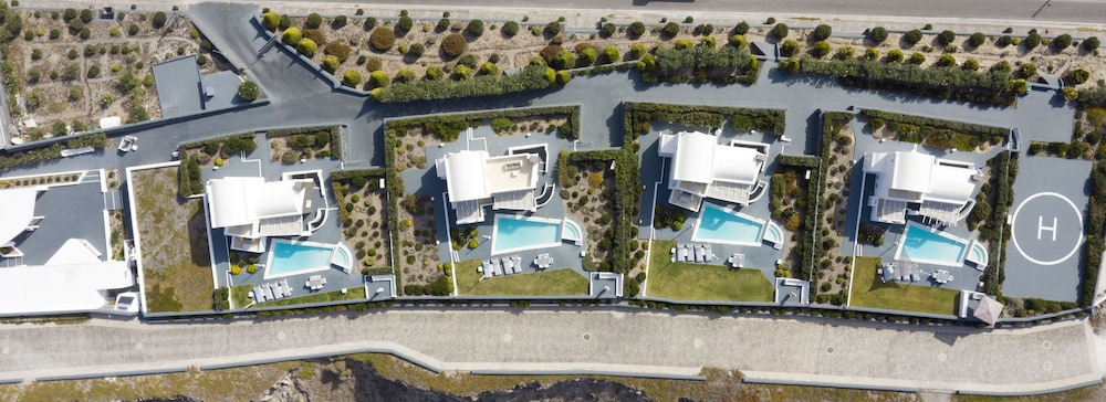 Santorini Princess Presidential Suites — Hotel building in Akrotiri, South Aegean
