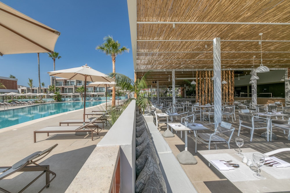 Utopia Blu — Restaurant & bars in Tigaki, South Aegean