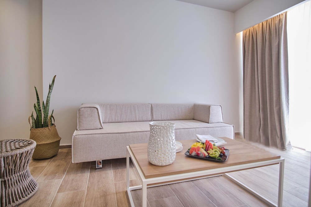 Utopia Blu — Hotel rooms in Tigaki, South Aegean