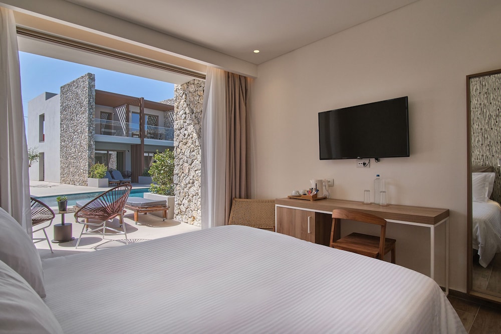 Utopia Blu — Hotel rooms in Tigaki, South Aegean