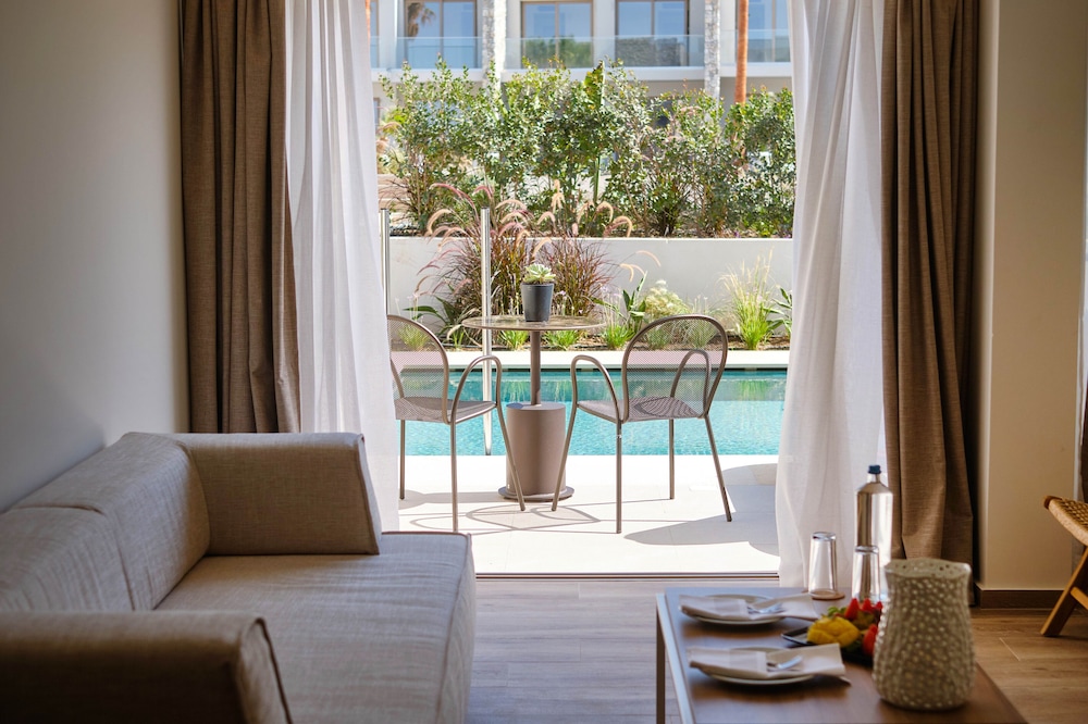 Utopia Blu — Hotel rooms in Tigaki, South Aegean