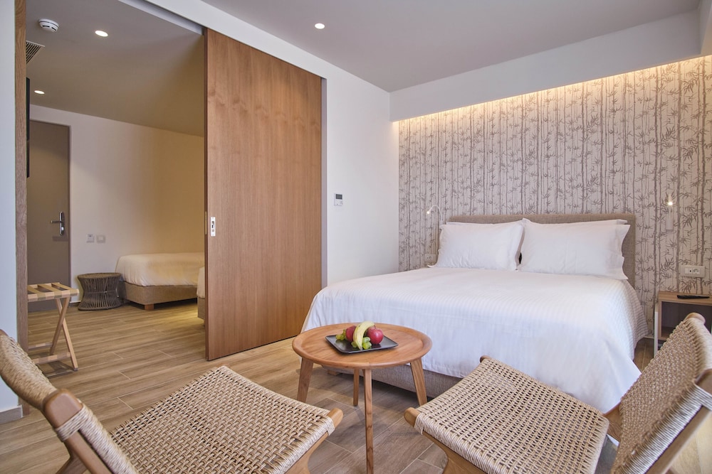 Utopia Blu — Hotel rooms in Tigaki, South Aegean