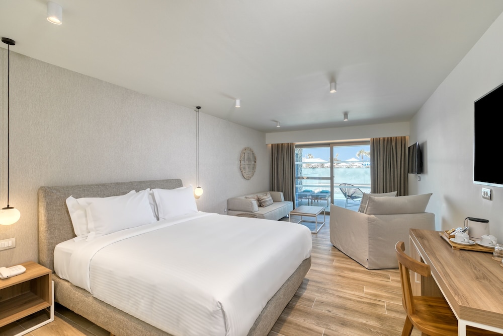 Utopia Blu — Hotel rooms in Tigaki, South Aegean