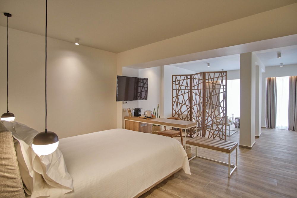 Utopia Blu — Hotel rooms in Tigaki, South Aegean