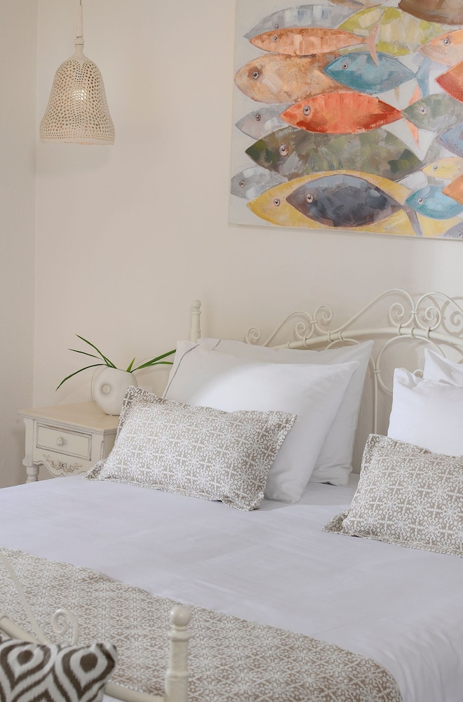 Erato Hotel Mykonos — Hotel rooms in Ornos, South Aegean