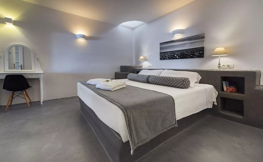 Anema Boutique Hotel & Villas Santorini — Hotel rooms in Imerovigli, South Aegean