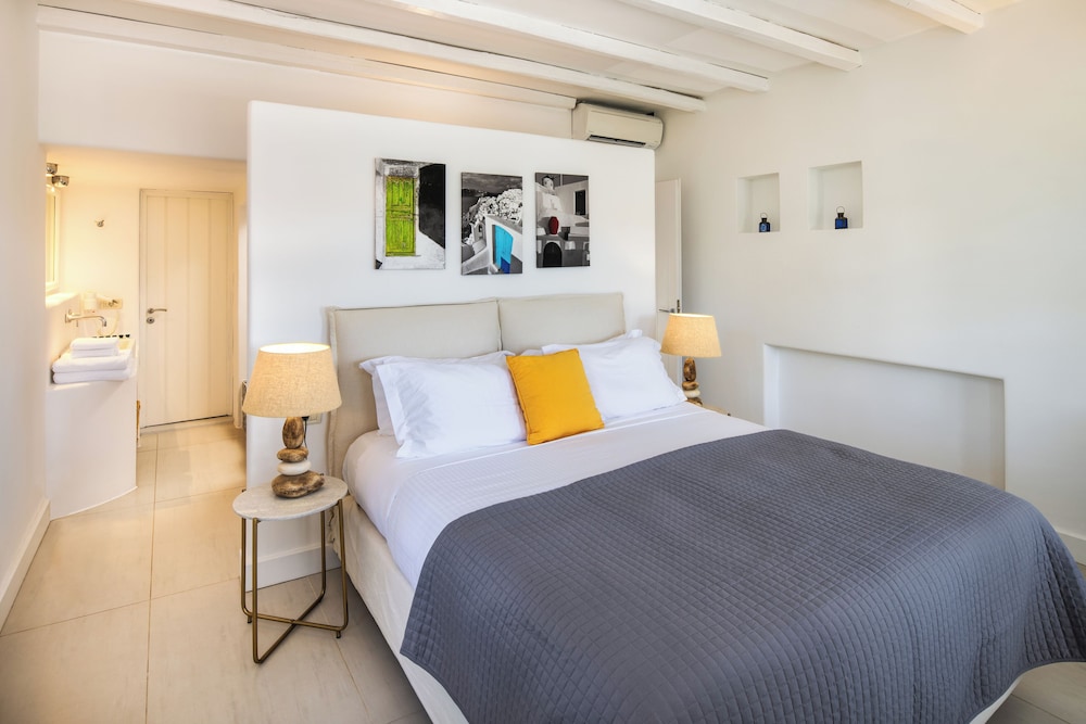 Anema Boutique Hotel & Villas Santorini — Hotel rooms in Imerovigli, South Aegean