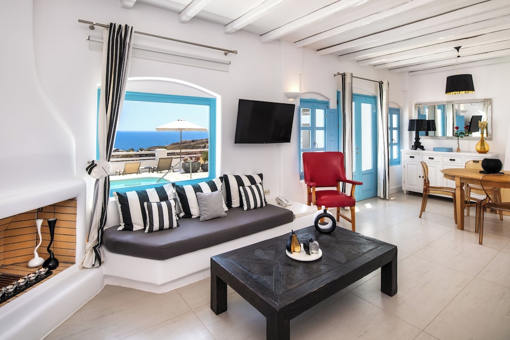 Anema Boutique Hotel & Villas Santorini — Hotel rooms in Imerovigli, South Aegean