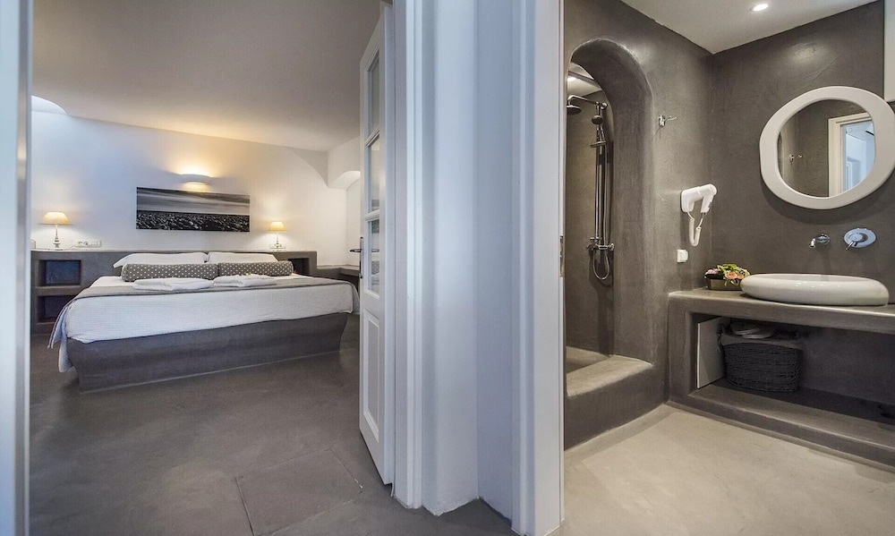 Anema Boutique Hotel & Villas Santorini — Hotel rooms in Imerovigli, South Aegean