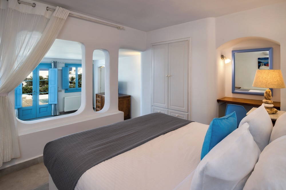 Anema Boutique Hotel & Villas Santorini — Hotel rooms in Imerovigli, South Aegean
