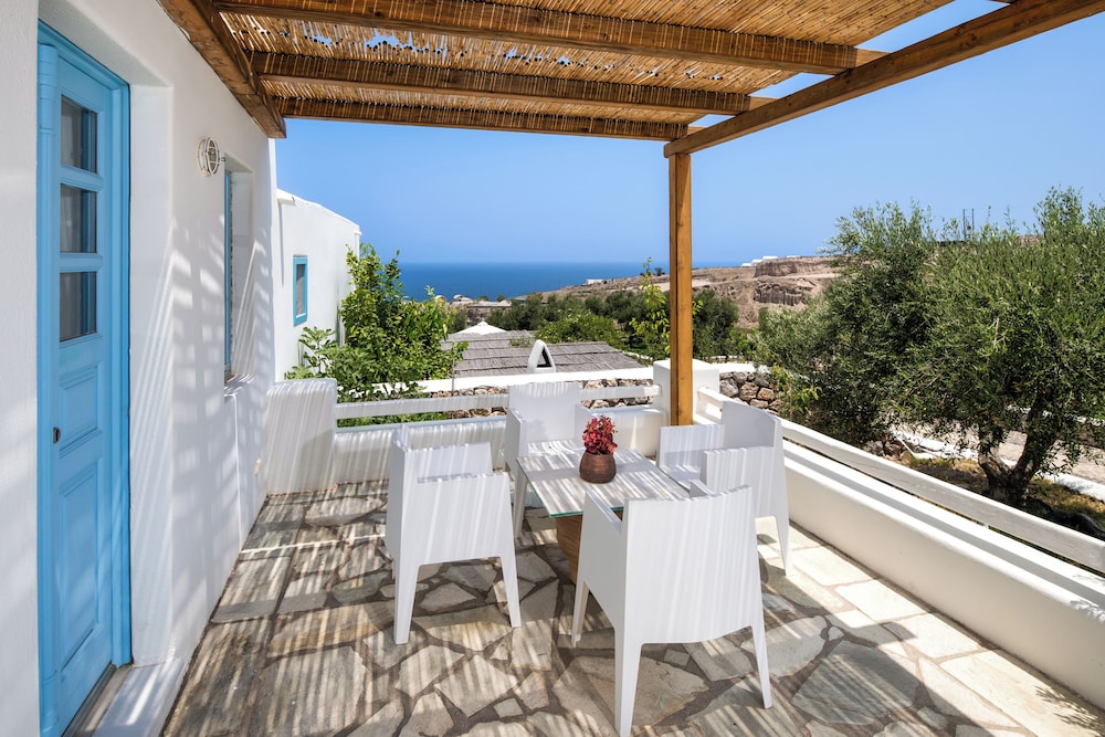 Anema Boutique Hotel & Villas Santorini — Hotel building in Imerovigli, South Aegean