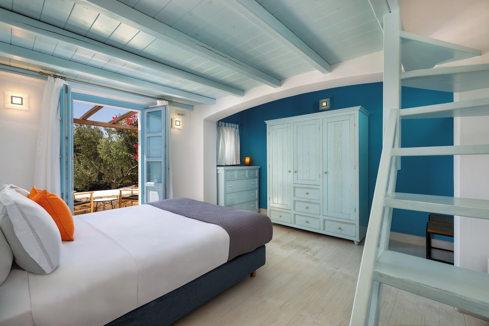 Anema Boutique Hotel & Villas Santorini — Hotel rooms in Imerovigli, South Aegean