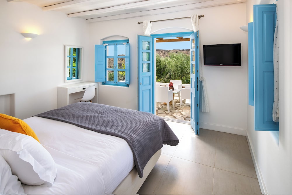 Anema Boutique Hotel & Villas Santorini — Hotel rooms in Imerovigli, South Aegean