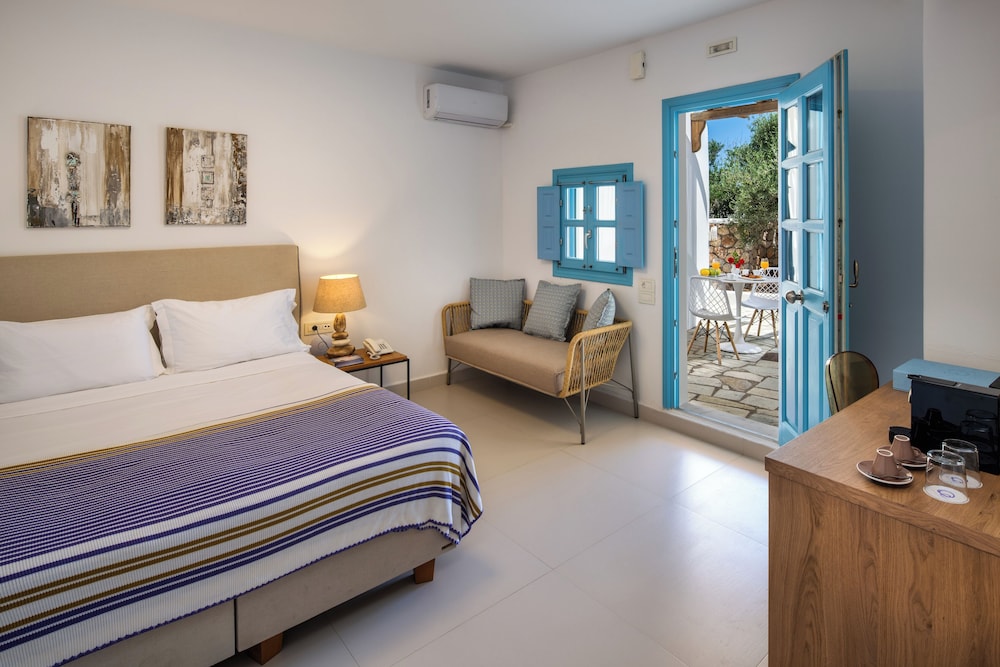 Anema Boutique Hotel & Villas Santorini — Hotel rooms in Imerovigli, South Aegean