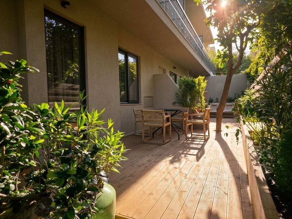 Mariette Rhodes Urban Suites — Hotel building in Rhodes Town, South Aegean
