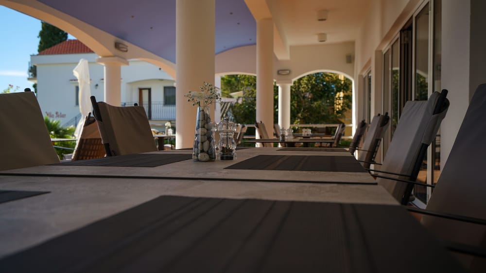 Hotel Belvedere — Restaurant & bars in Sukošan, Zadar