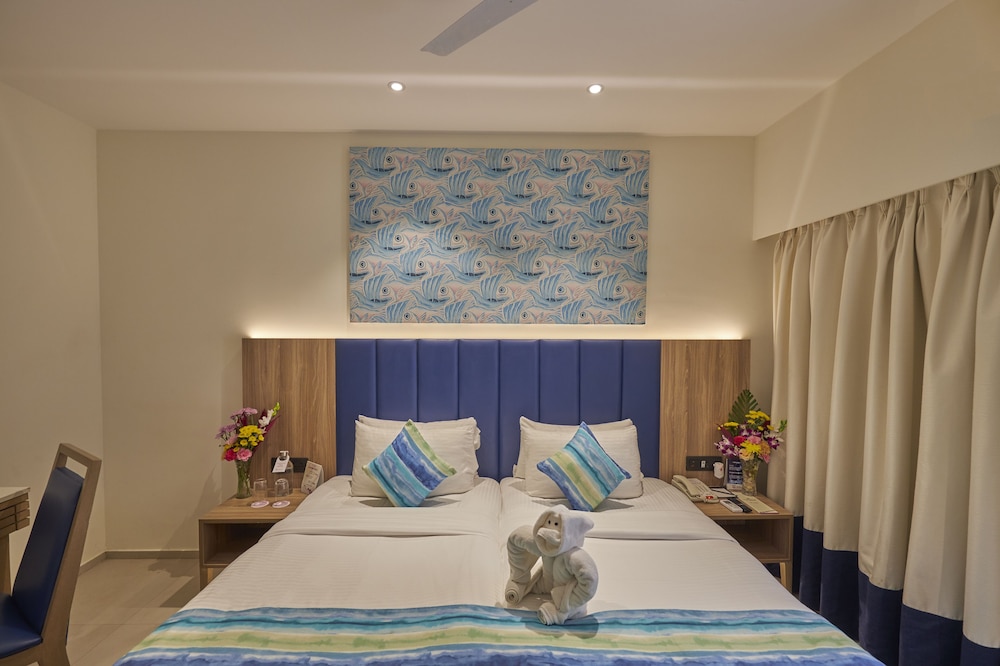 Royal Orchid Beach Resort & Spa — Hotel rooms in Utorda, Goa