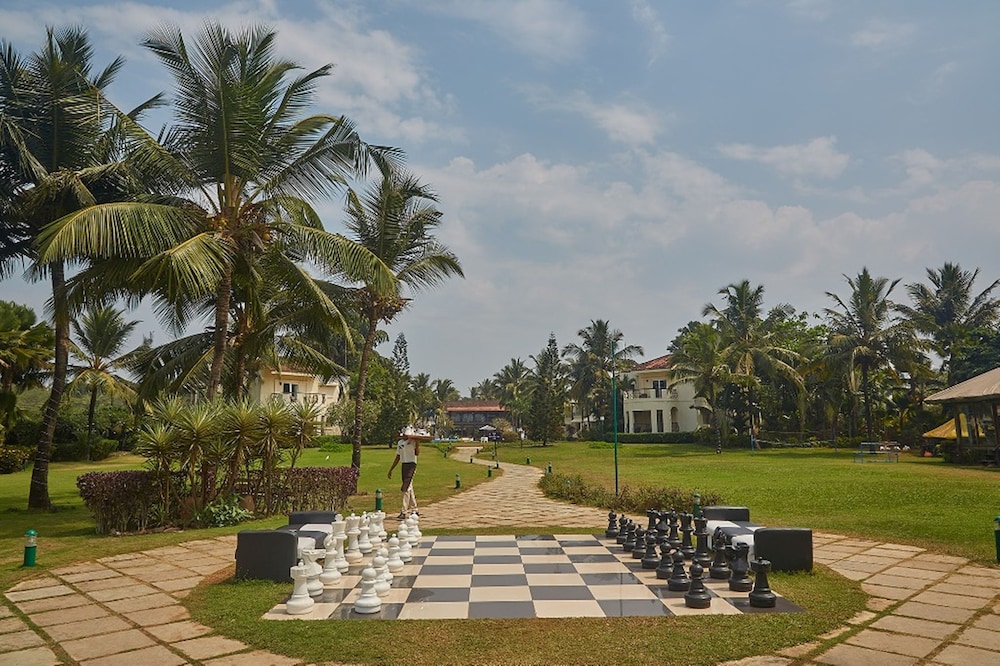 Royal Orchid Beach Resort & Spa — Sports & recreation in Utorda, Goa
