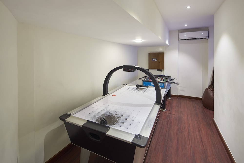 Royal Orchid Beach Resort & Spa — Hotel rooms in Utorda, Goa