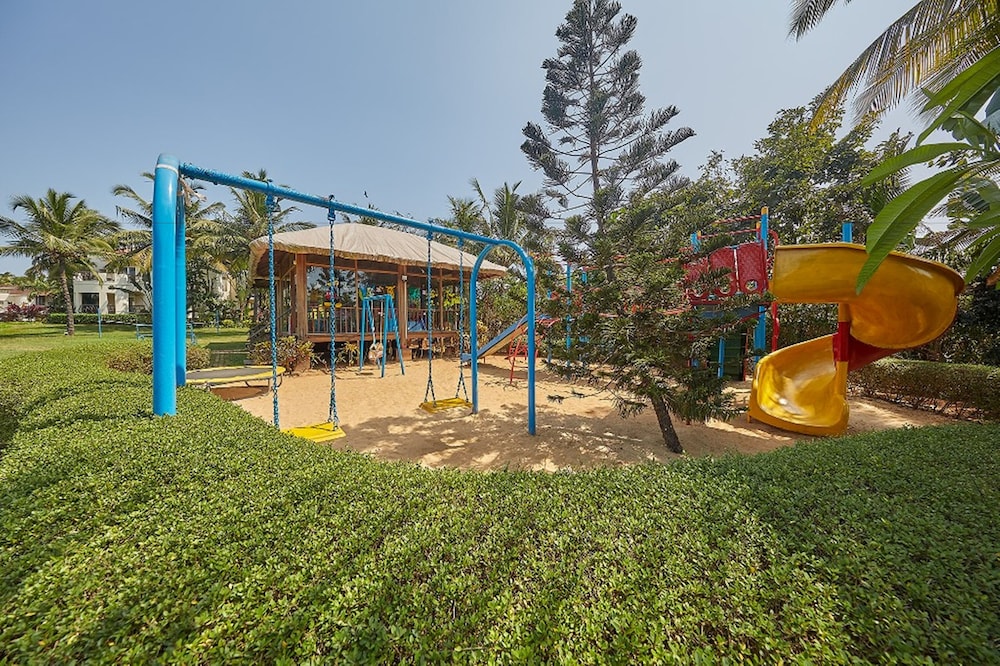 Royal Orchid Beach Resort & Spa — Attractions for children in Utorda, Goa