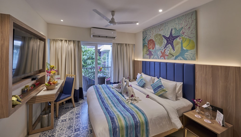 Royal Orchid Beach Resort & Spa — Hotel rooms in Utorda, Goa