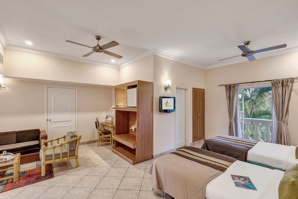 Club Mahindra Emerald Palms, Goa — Hotel rooms in Varca, Goa