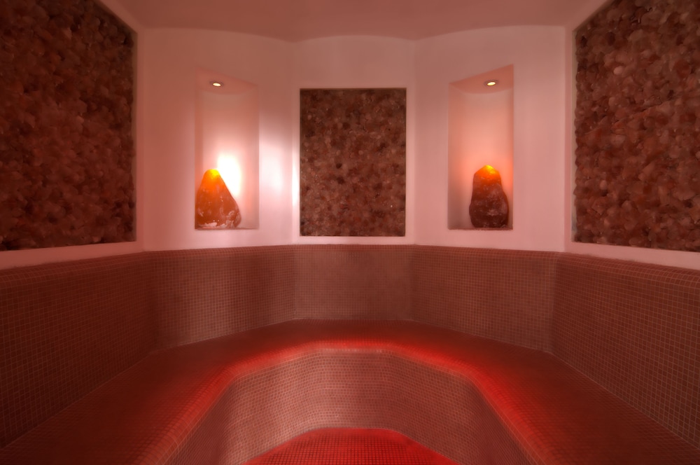 Villa Nicolli Romantic Resort - Adults Only — Spa in Riva del Garda, Trentino-Alto Adige