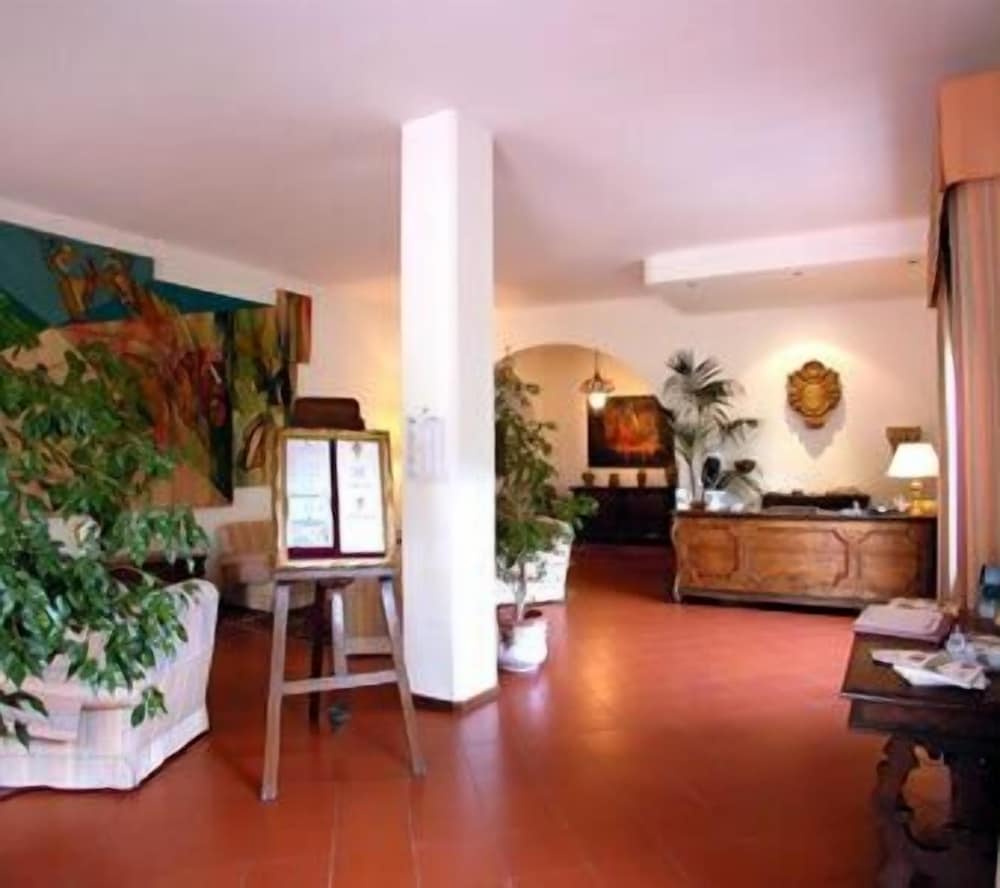 Hotel Villa Sirina — Hotel building in Taormina, Sicily