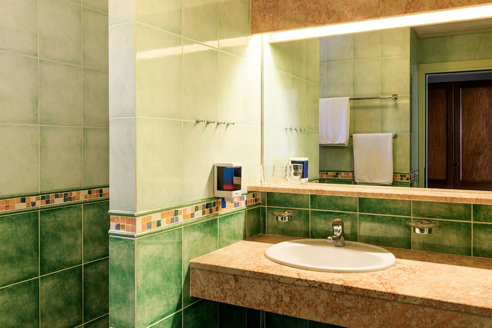 Sentido Tirreno Resort — Hotel rooms in Orosei, Sardinia