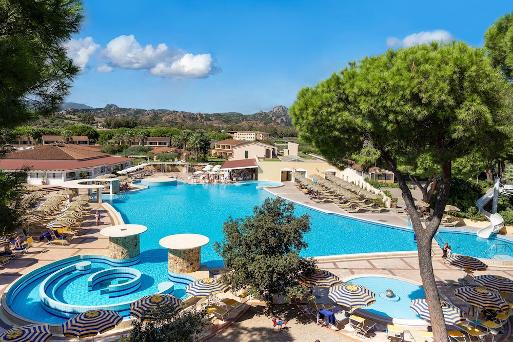 Sentido Tirreno Resort — Swimming pool in Orosei, Sardinia