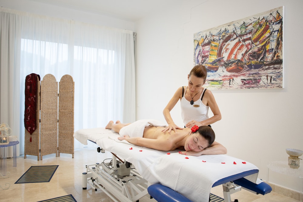 Sentido Tirreno Resort — Spa in Orosei, Sardinia