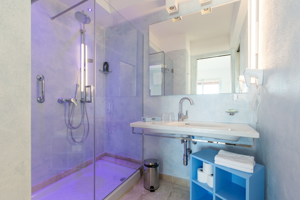 Sentido Tirreno Resort — Hotel rooms in Orosei, Sardinia