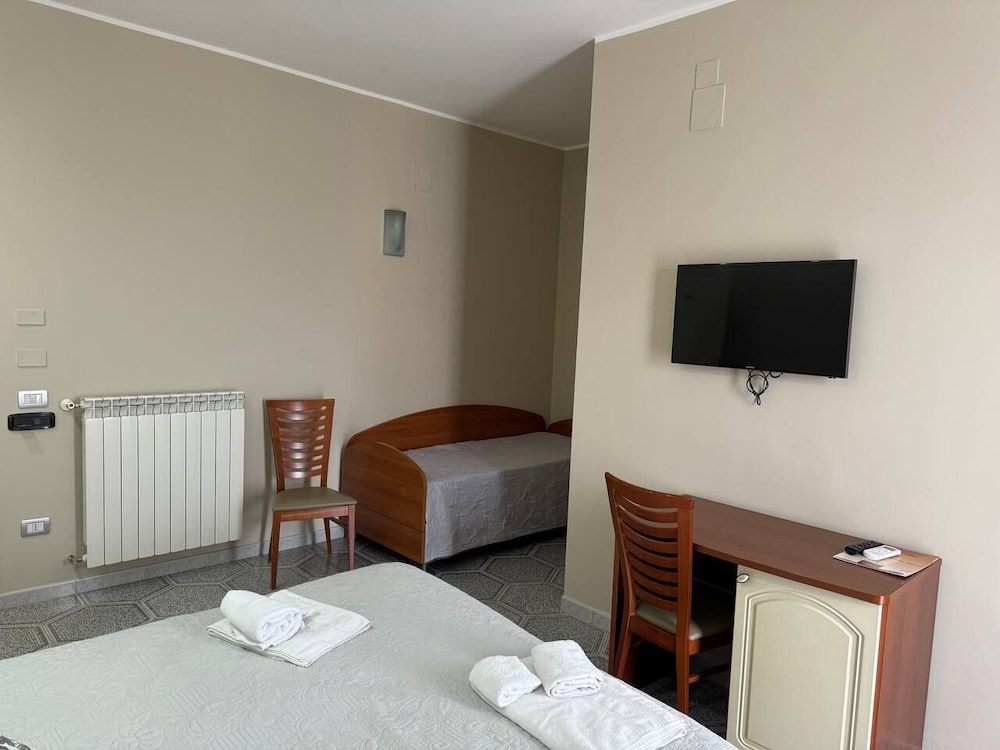 Leon d'Oro — Hotel rooms in Corleone, Sicily