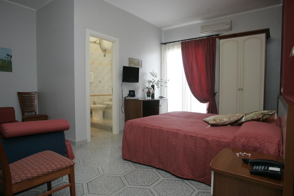 Leon d'Oro — Hotel rooms in Corleone, Sicily