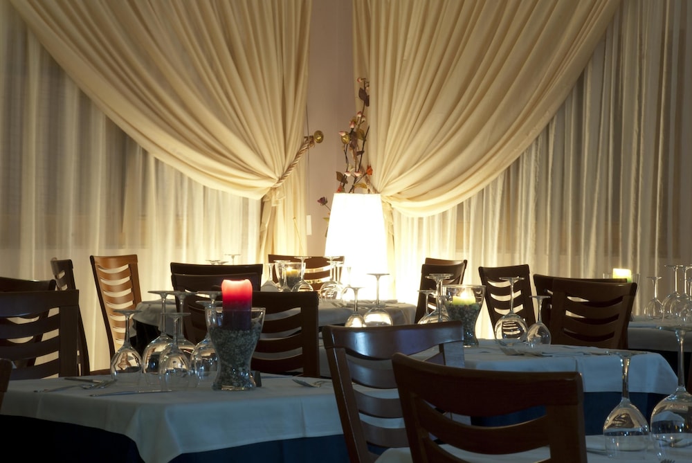 Leon d'Oro — Restaurant & bars in Corleone, Sicily