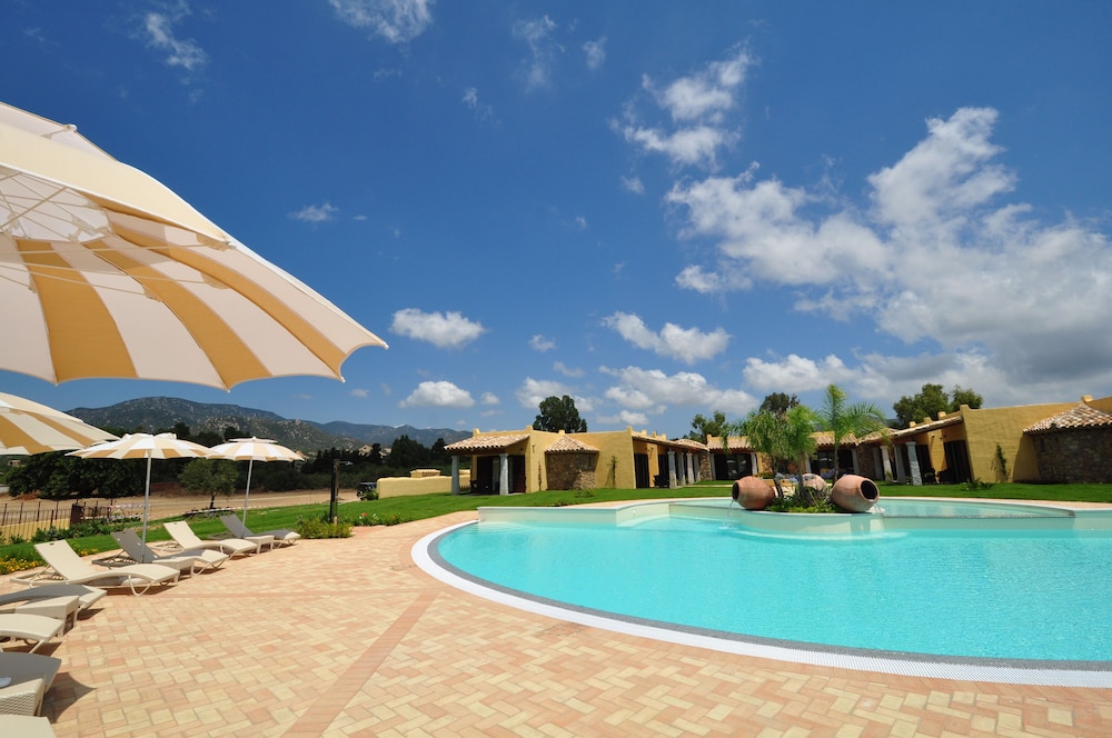 Hotel Le Anfore — Swimming pool in Villasimius, Sardinia