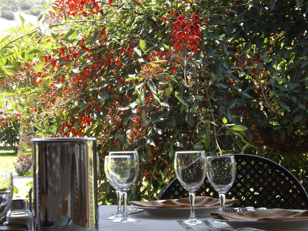 Hotel Le Anfore — Restaurant & bars in Villasimius, Sardinia