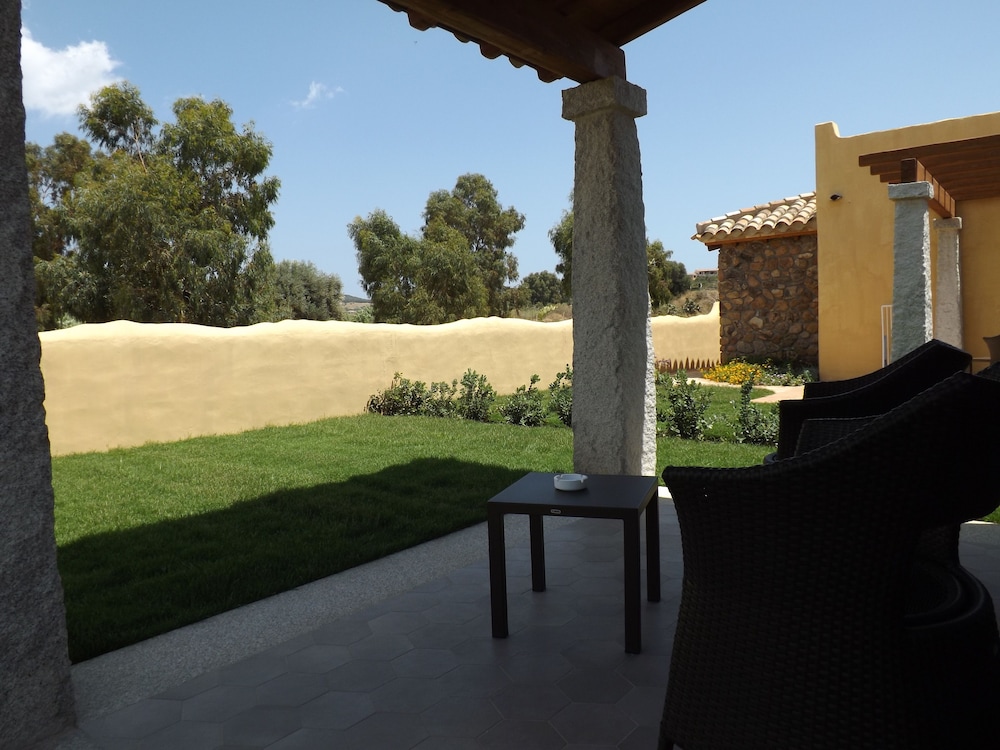 Hotel Le Anfore — Swimming pool in Villasimius, Sardinia
