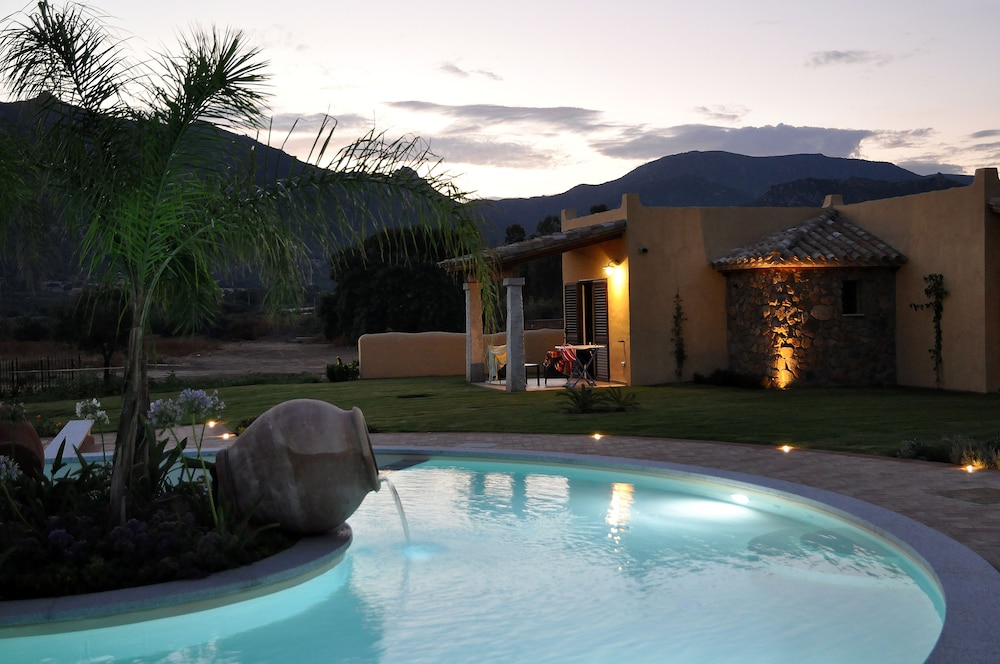 Hotel Le Anfore — Swimming pool in Villasimius, Sardinia