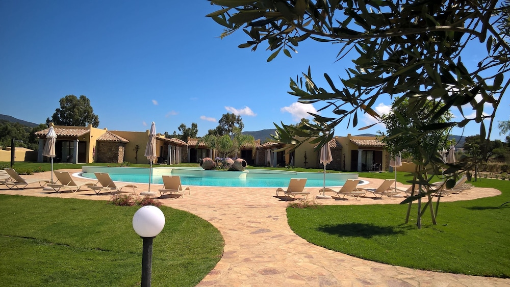 Hotel Le Anfore — Main photo in Villasimius, Sardinia