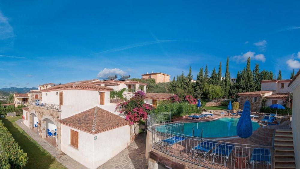 Residence Bouganvillage — Swimming pool in Budoni, Sardinia