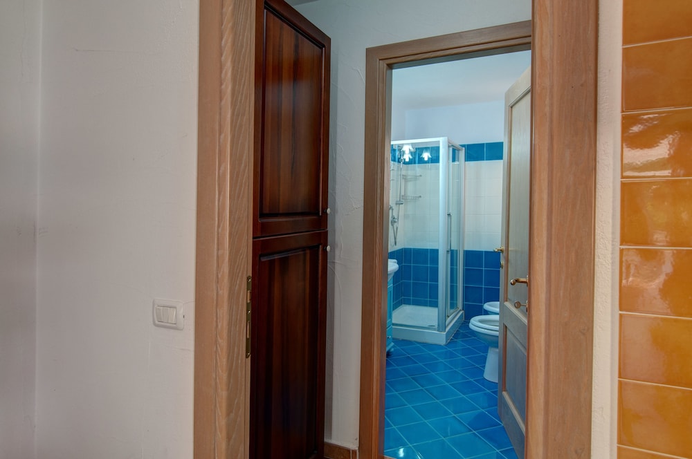 Residence Bouganvillage — Hotel rooms in Budoni, Sardinia