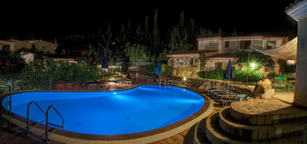 Residence Bouganvillage — Swimming pool in Budoni, Sardinia