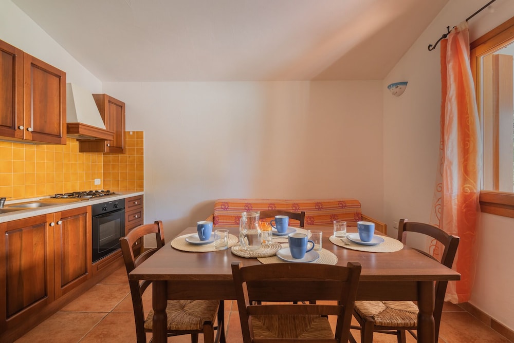 Residence Bouganvillage — Hotel rooms in Budoni, Sardinia