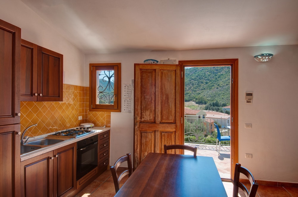 Residence Bouganvillage — Hotel rooms in Budoni, Sardinia