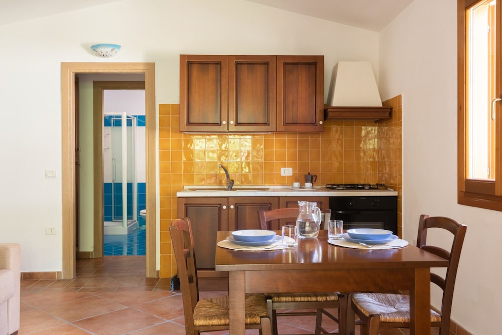 Residence Bouganvillage — Hotel rooms in Budoni, Sardinia