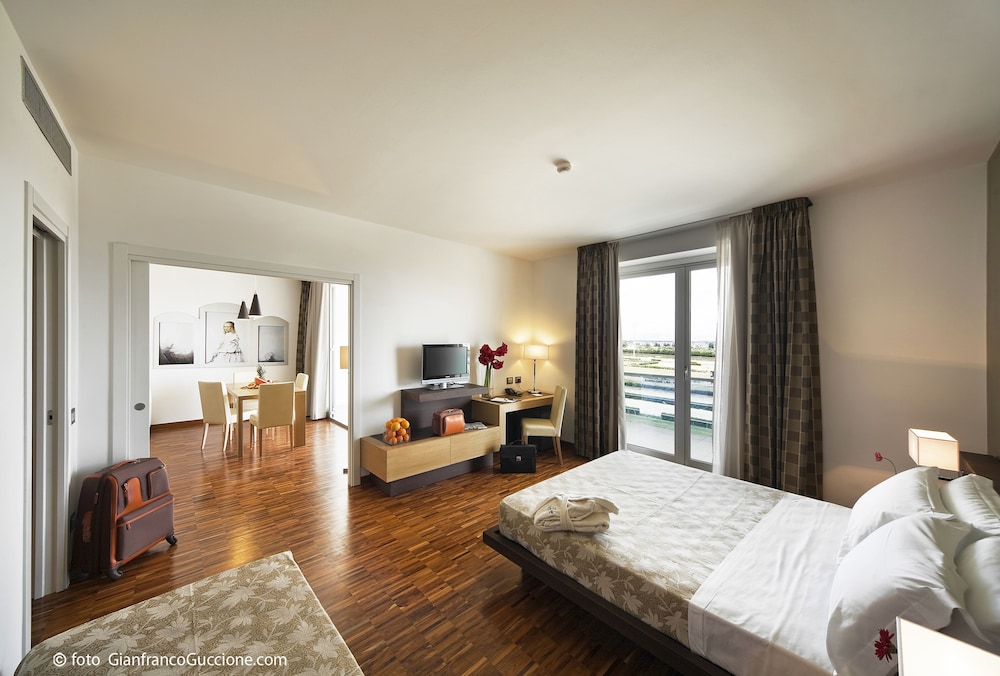 Eureka Palace Hotel Spa — Hotel rooms in Noto, Sicily