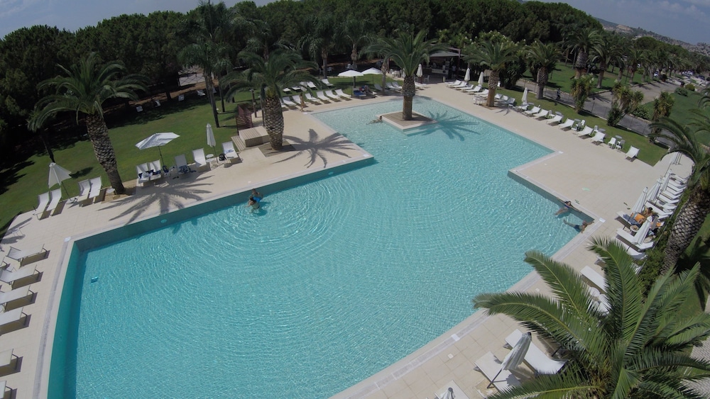 Eureka Palace Hotel Spa — Swimming pool in Noto, Sicily