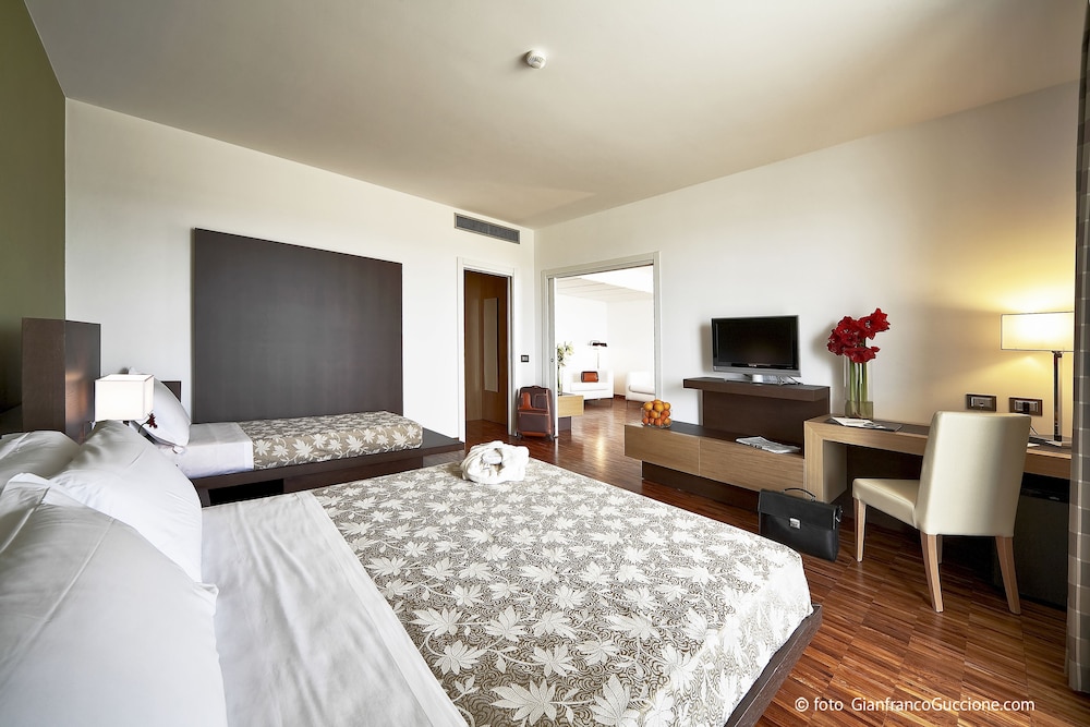 Eureka Palace Hotel Spa — Hotel rooms in Noto, Sicily