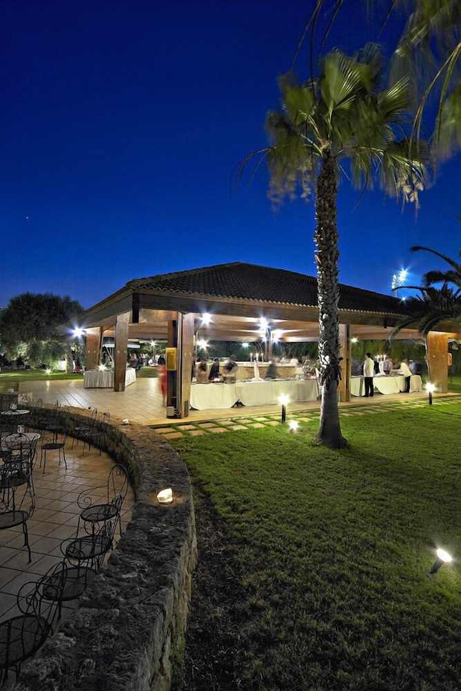 Eureka Palace Hotel Spa — Restaurant & bars in Noto, Sicily